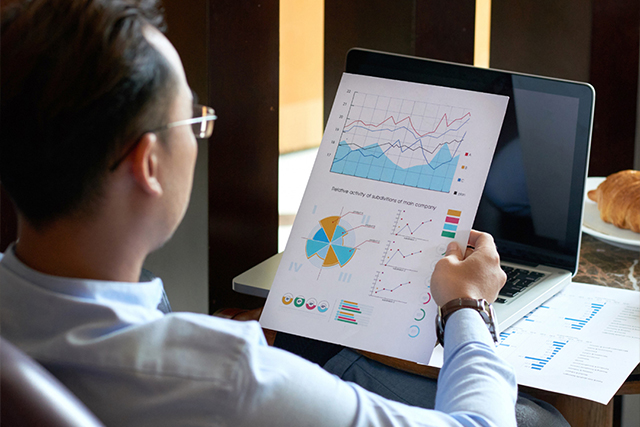 Delivering efficient data processing service for accurate reporting outcomes results